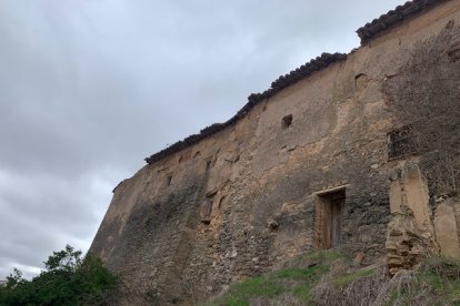 Casa Alta de los Carrillo Yáñez de Barnuevo en Deza, ahora en la Lista Roja del Patrimonio. HISPANIA NOSTRA