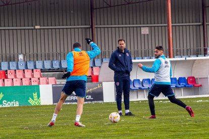 El CD Numancia prepara el choque ante la SD Amorebieta. MARIO TEJEDOR (62)