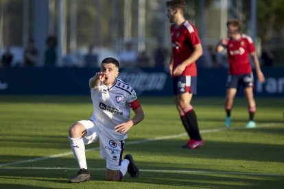 Derrota del CD Numancia ante Osasuna promesas. AREA 11
