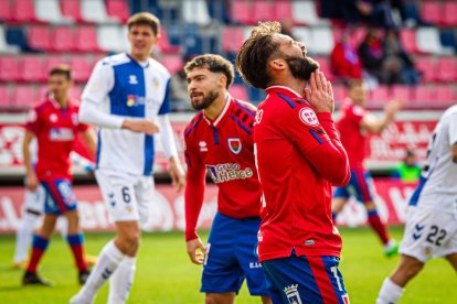 CD Numancia vs CE Sabadell. MARIO TEJEDOR (28)