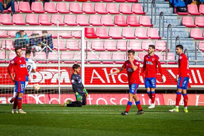 CD Numancia vs CE Sabadell. MARIO TEJEDOR (83)