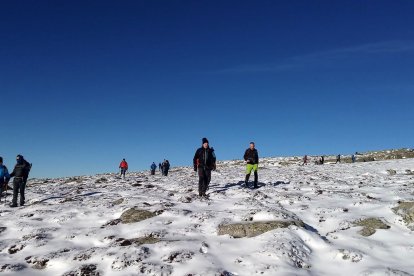 Subida a Urbión de su primer Belén. A.S./M.B.
