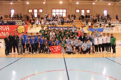 El Río Duero Voley, subcampeón de España junior ante Unicaja Almería. MARÍA MORALES