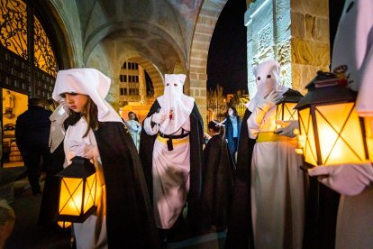 Procesión del silencio. MARIO TEJEDOR (6)