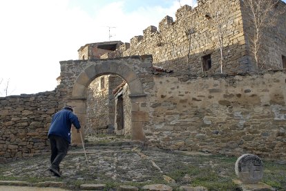 Iglesia de Nuestra Señora del Collado en Valtajeros. HDS