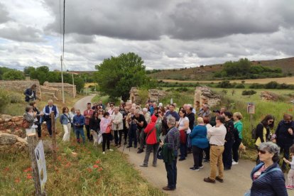 Jornada inaugural del Huerto poético en Quintanas Rubias de Arriba.-ANA HERNANDO