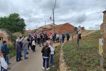 Jornada inaugural del Huerto poético en Quintanas Rubias de Arriba.-ANA HERNANDO