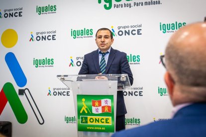 Nuevos cargos directivos de ONCE Soria. MARIO TEJEDOR (8)