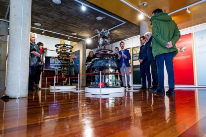 Exposición sobre la Divina comedia de Dante en el Palacio de la Audiencia. MARIO TEJEDOR (29)