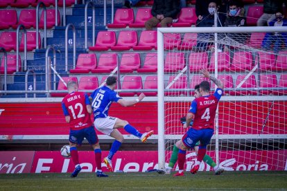 Numancia y Teruel empataron a cero en la primera vuelta en Los Pajaritos. MARIO TEJEDOR