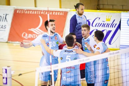 Rio Duero Voley vs CV Palma. MARIO TEJEDOR (33)