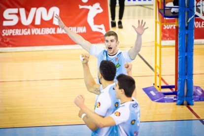 Rio Duero Voley vs CV Palma. MARIO TEJEDOR (51)
