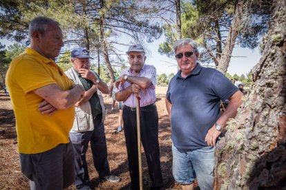 Demostración de resina en Tardelcuende.-GONZALO MONTESEGURO