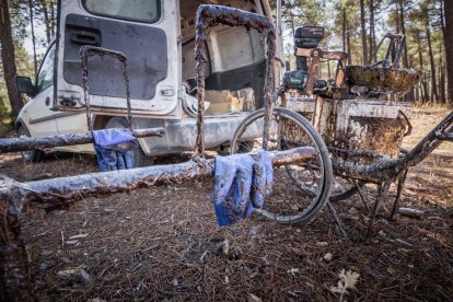 Demostración de resina en Tardelcuende.-GONZALO MONTESEGURO