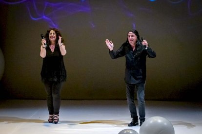 Benito Serrano y Yolanda de Gregorio en la Gala benéfica Vamos a dar el cante de Asovica Fadess - MARIO TEJEDOR (37)