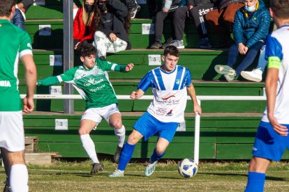 Enfrentamiento entre San José y Calasanz de la temporada pasada. MARIO TEJEDOR