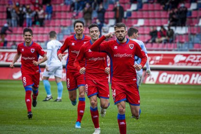Numancia 3 vs Compostela 0 - MARIO TEJEDOR (17)