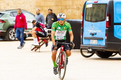Vuelta Hispania sub 23 en Almazán. MARIO TEJEDOR (17)