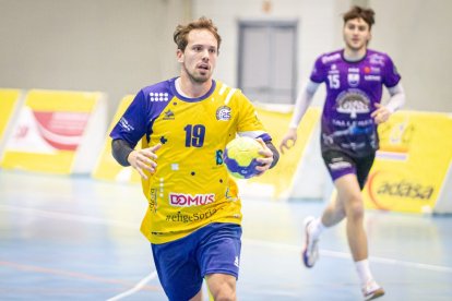 Club balonmano Soria vs CD Balopal. MARIO TEJEDOR (18)