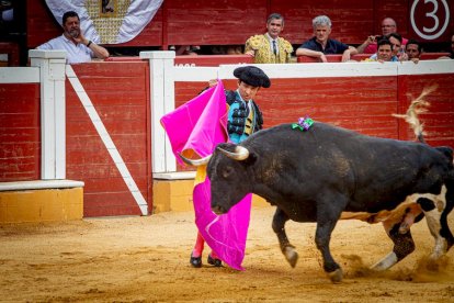 Corrida del Sábado Agés - MARIO TEJEDOR (11)