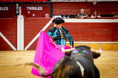 Corrida del Sábado Agés - MARIO TEJEDOR (12)