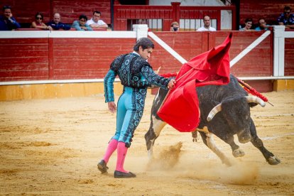 Corrida del Sábado Agés - MARIO TEJEDOR (14)