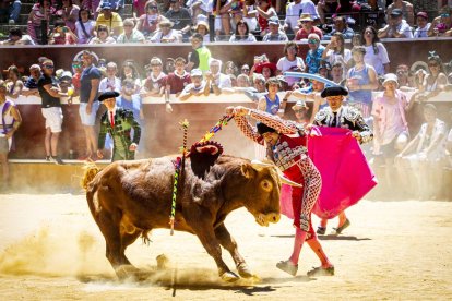 Viernes de Toros 2022 - MARIO TEJEDOR (6)_04