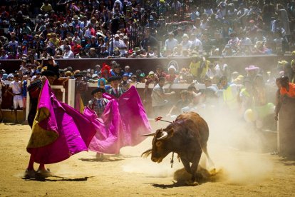 Viernes de Toros 2022 - MARIO TEJEDOR (22)_04