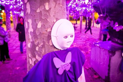 Manifestación del Día internacional para la eliminación de la violencia contra las mujeres. MARIO TEJEDOR (21)