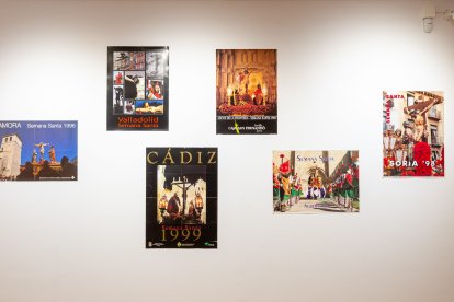 Exposición de carteles de la Semana Santa. MARIO TEJEDOR (4)
