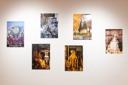 Exposición de carteles de la Semana Santa. MARIO TEJEDOR (6)