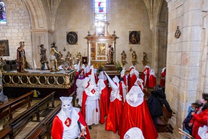 Procesión del Lunes Santo - Cofradía de la Flagelación del Señor - MARIO TEJEDOR (5)