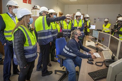 Visita al ATI y a ENSO en la CMA - MARIO TEJEDOR (1)
