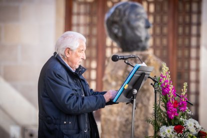 Homenaje a Machado.-GONZALO MONTESEGURO