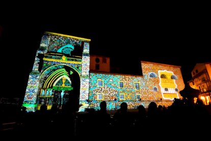 Videomapping en El burgo para conmemorar el aniversario de Las edades del hombre - ANA HERNANDO
