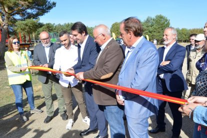Inauguración de la feria forestal Cabforest en Cabrejas del Pinar, Soria. RAQUEL FERNÁNDEZ