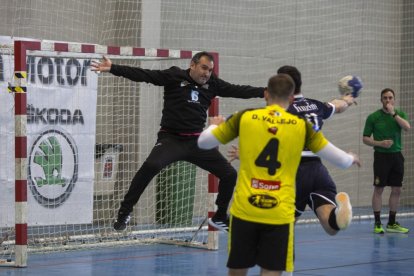 Balonmano BM Soria vs Avilesina - Mario Tejedor (37)