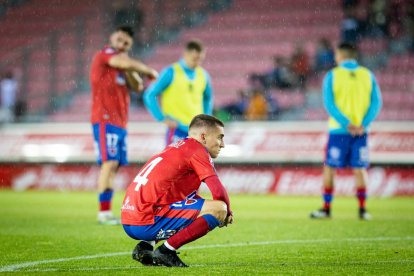Todo el numantinismo estaba abatido tras el pitido final. MARIO TEJEDOR