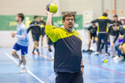 BM Soria vs Vetusta. MARIO TEJEDOR (3)