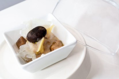Bar Restaurante Trattoria The Red Lyon (Soria): Sacotti a la crema de boletus.