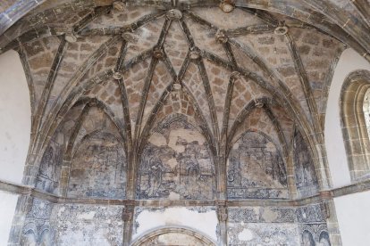 Obras en la iglesia de Santa María de Yanguas de Ágreda. HDS (2)