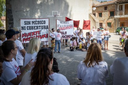 Manifestación en Muriel de la Fuente.-G. MONTEAGUDO