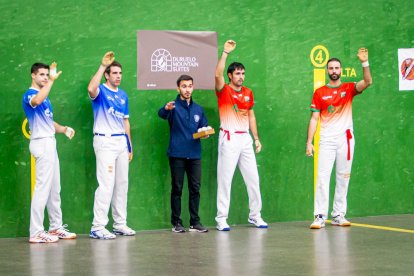 I Open de pelota Ciudad de Soria - Cabrerizo II - Oliden VS Yoldi - Sánchez. MARIO TEJEDOR (29)