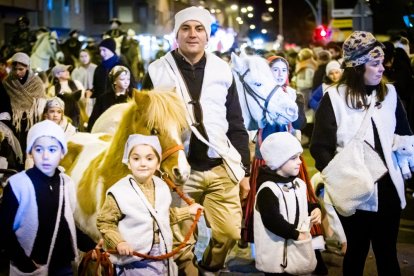 Cabalgata de los Reyes Magos en Soria. MARIO TEJEDOR (29)