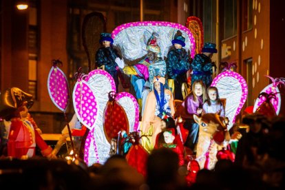 Cabalgata de los Reyes Magos en Soria. MARIO TEJEDOR (39)
