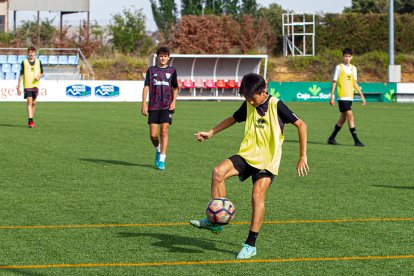 La Academy USA en las instalaciones del Numancia en la Ciudad Deportiva. MARIO TEJEDOR