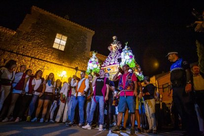 Bajada de Jesús Nazareno en las fiestas de Almazán. MARIO TEJEDOR (21)