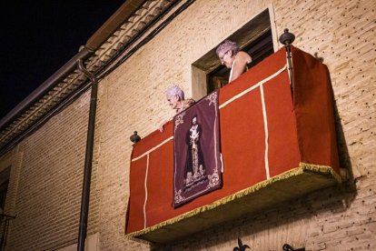 Bajada de Jesús Nazareno en las fiestas de Almazán. MARIO TEJEDOR (28)