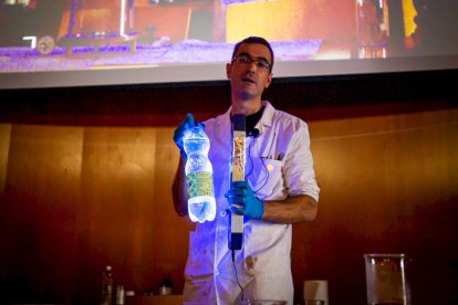 Semana de la Ciencia en el Campus Duques de Soria. MARIO TEJEDOR (8)