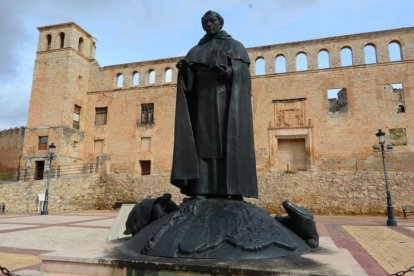 Fray Tomás-V. Guisande